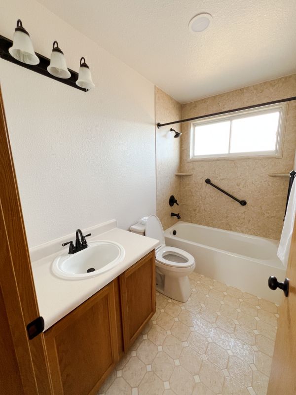 Top Bathroom Remodeling Companies in Kaufman, TX